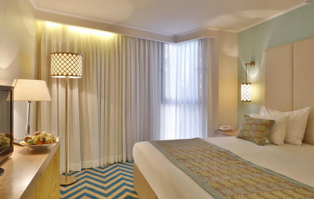 אואזיס ספא ים המלח